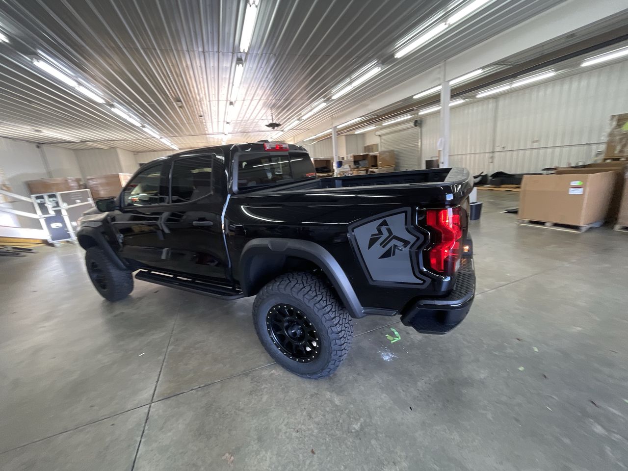 Vehicle Image 6