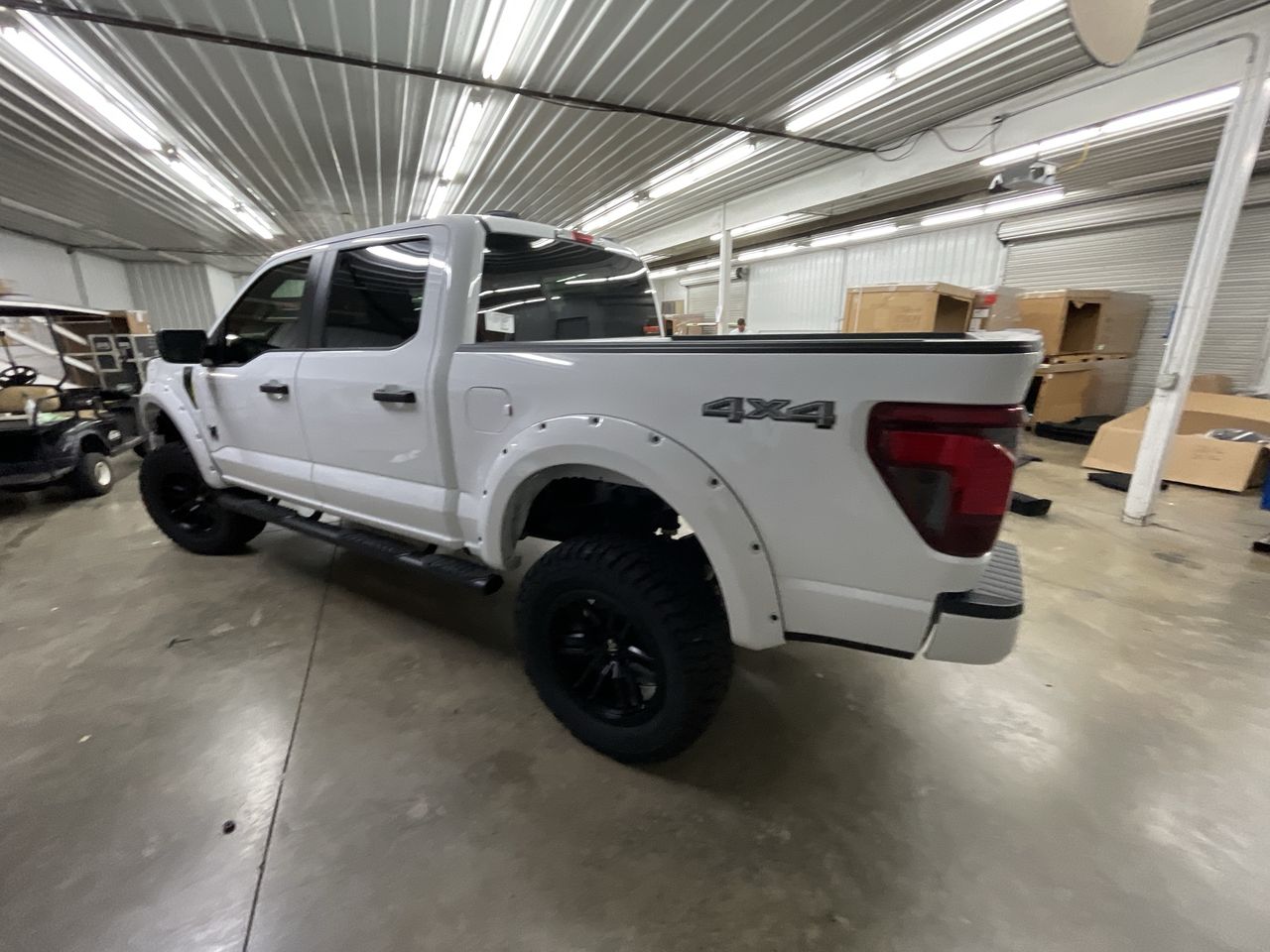 Vehicle Image 6