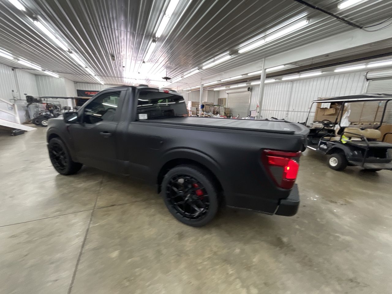 Vehicle Image 6