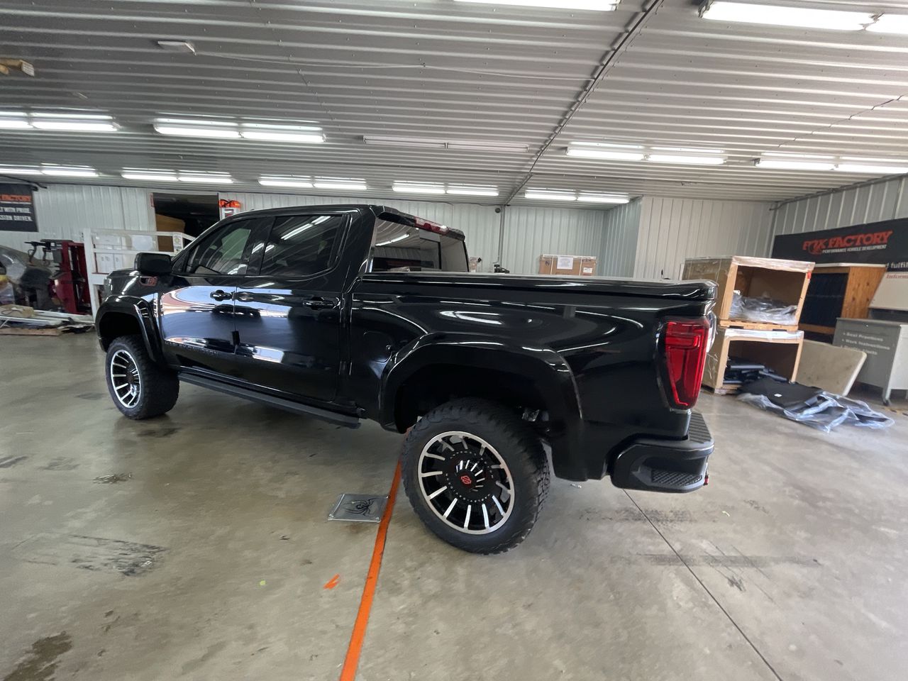 Vehicle Image 5