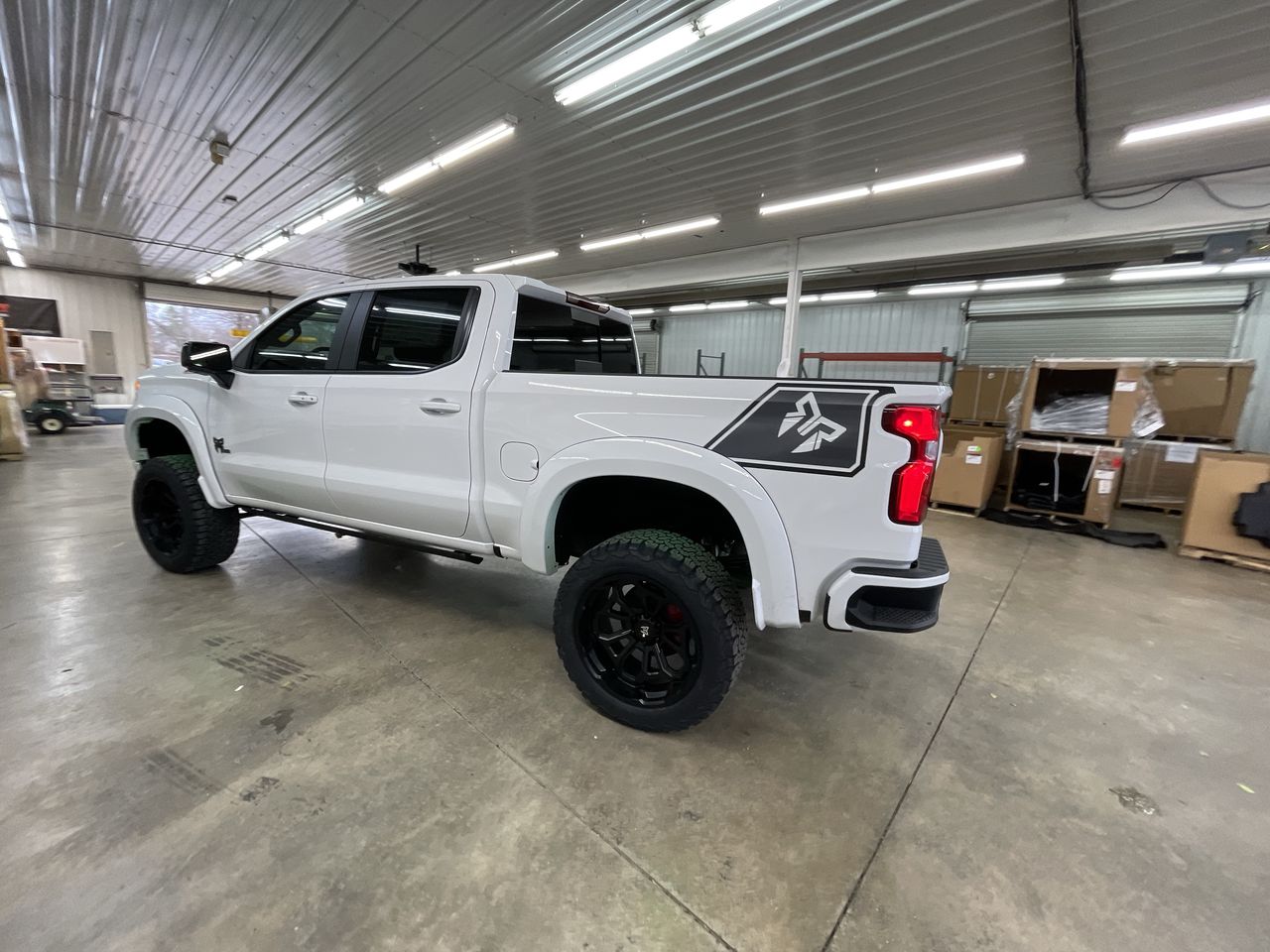 Vehicle Image 6