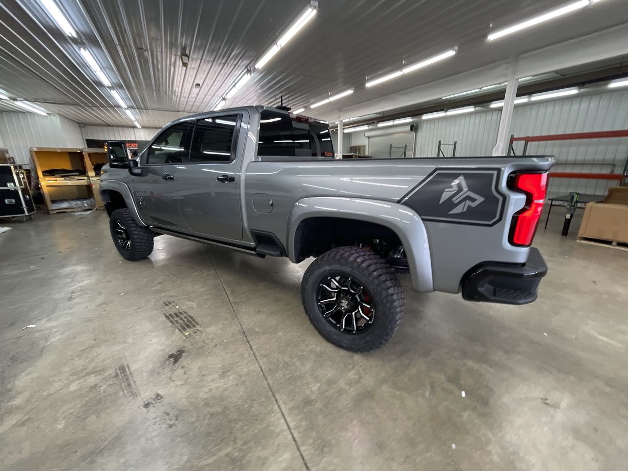 Vehicle Image 6
