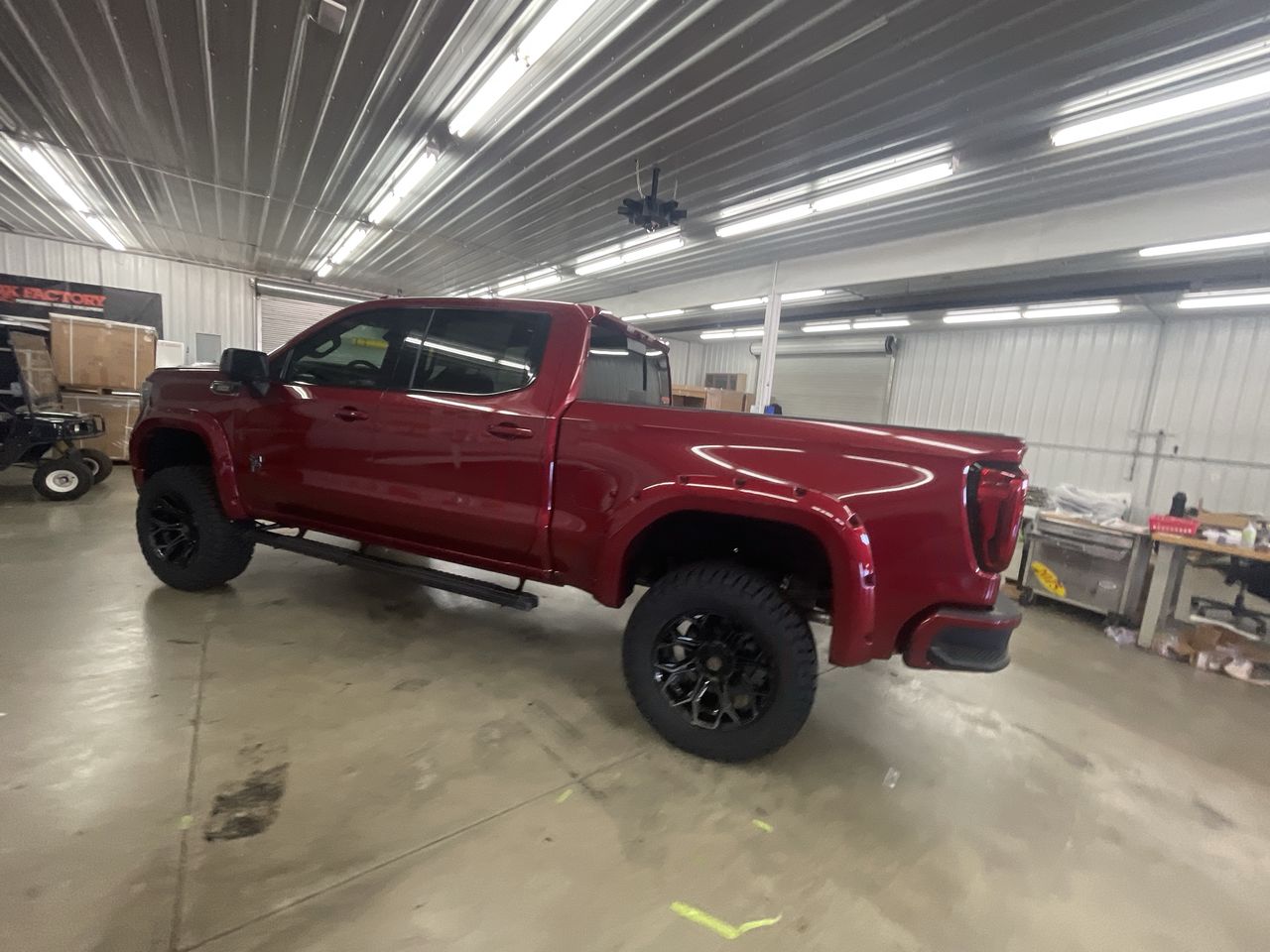 Vehicle Image 6