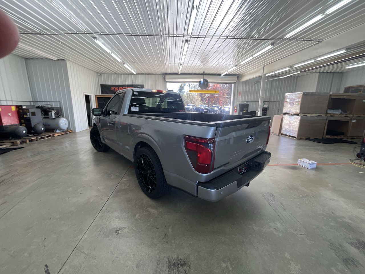 Vehicle Image 6