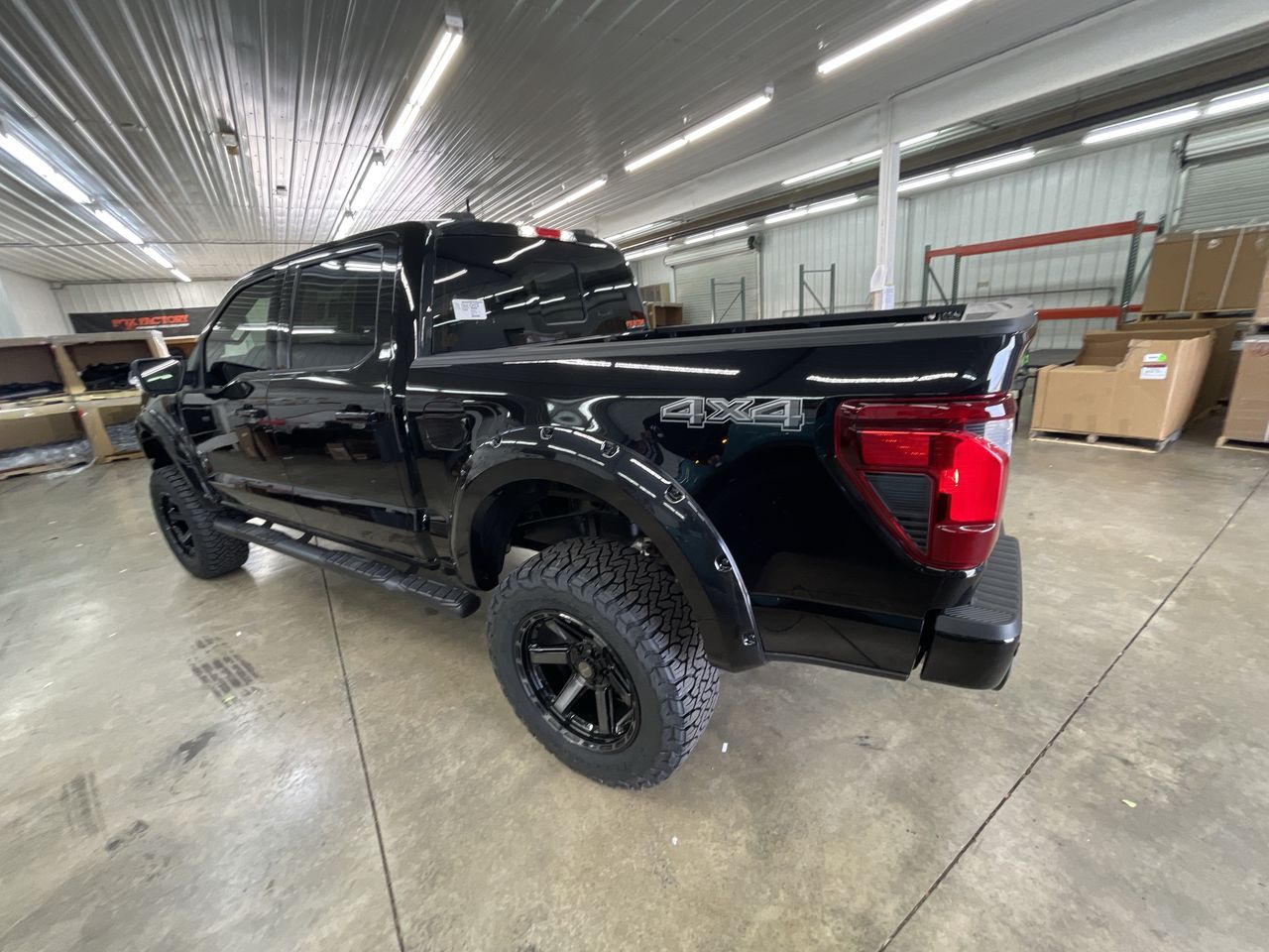 Vehicle Image 6