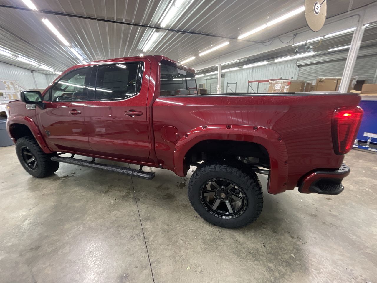 Vehicle Image 6