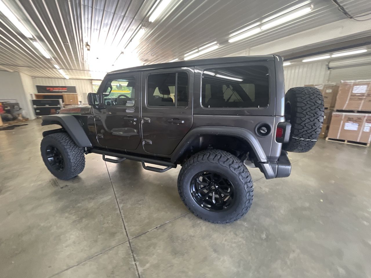 Vehicle Image 5