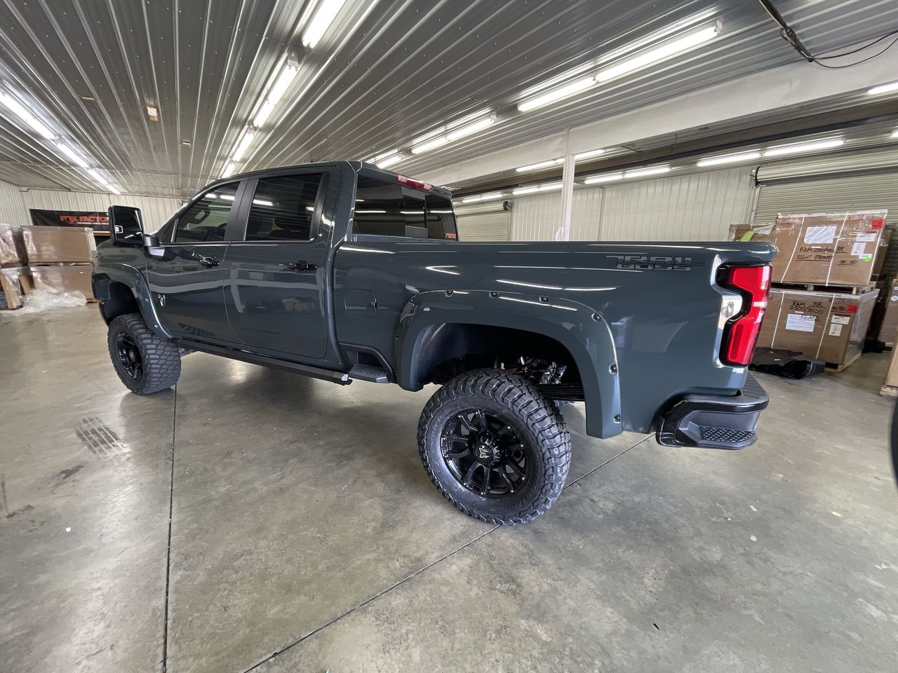 Vehicle Image 6