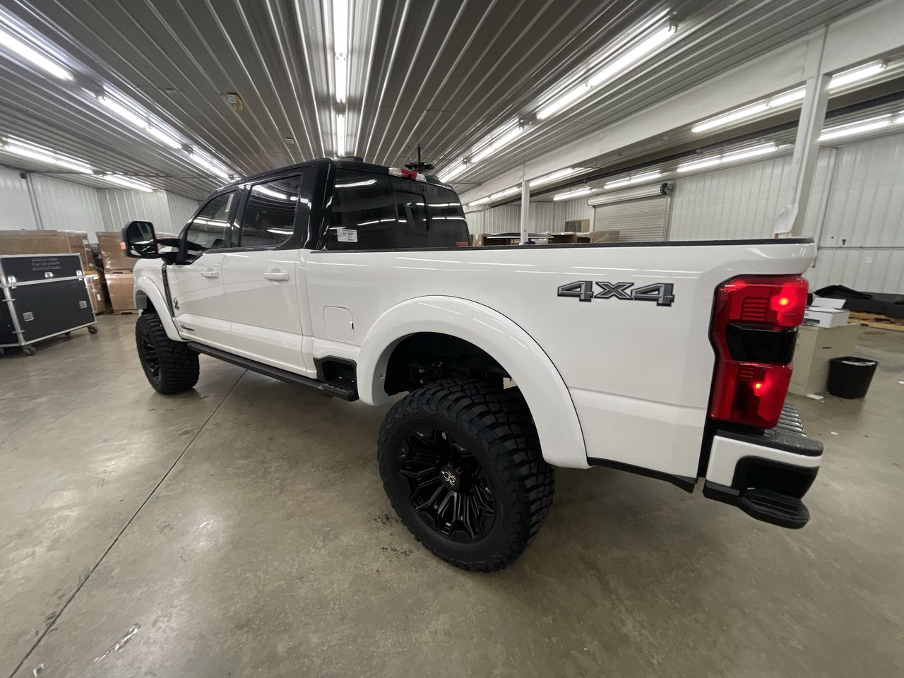 Vehicle Image 6