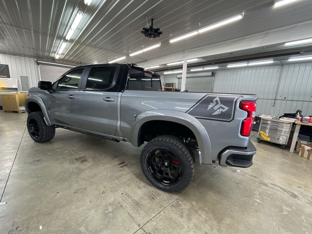 Vehicle Image 6