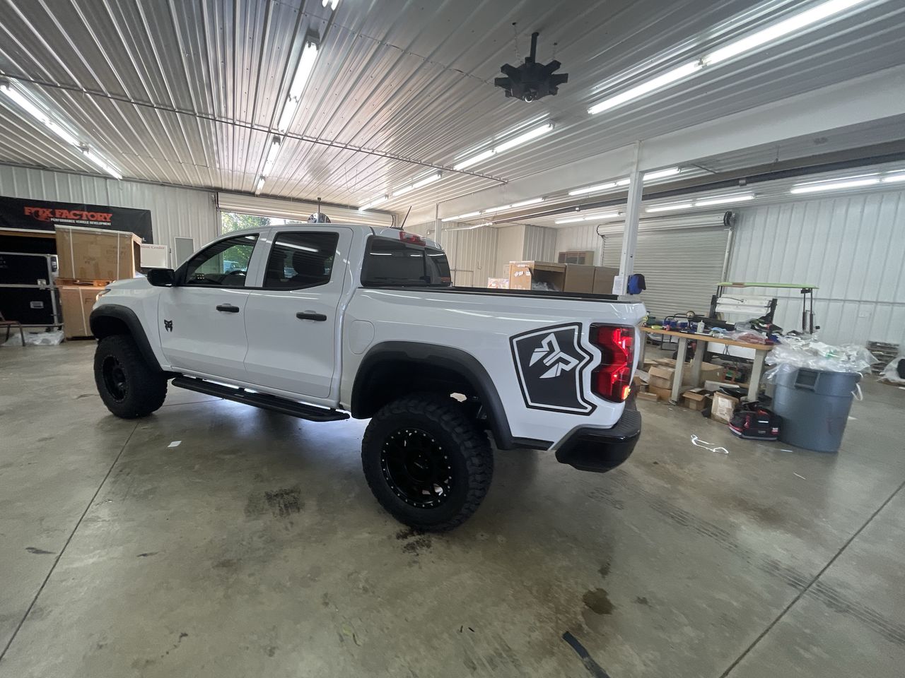 Vehicle Image 6
