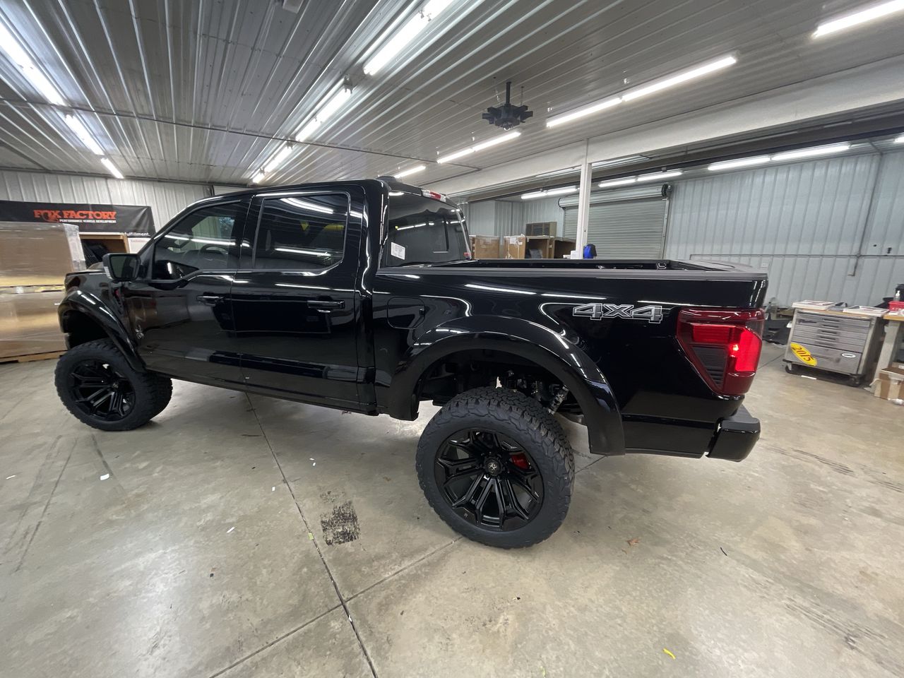 Vehicle Image 6