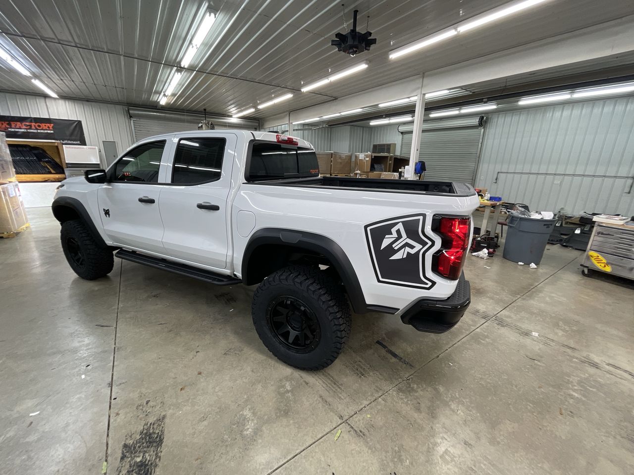 Vehicle Image 6