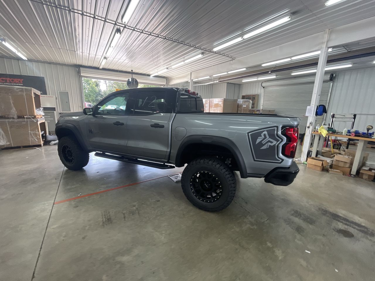 Vehicle Image 5