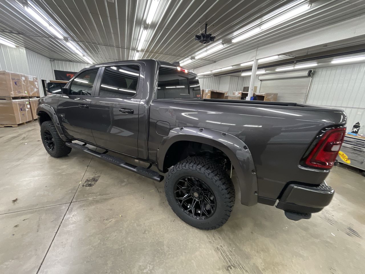Vehicle Image 6