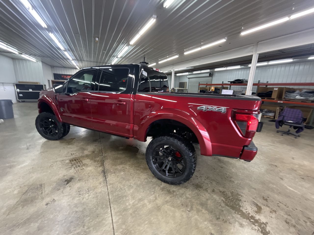Vehicle Image 6