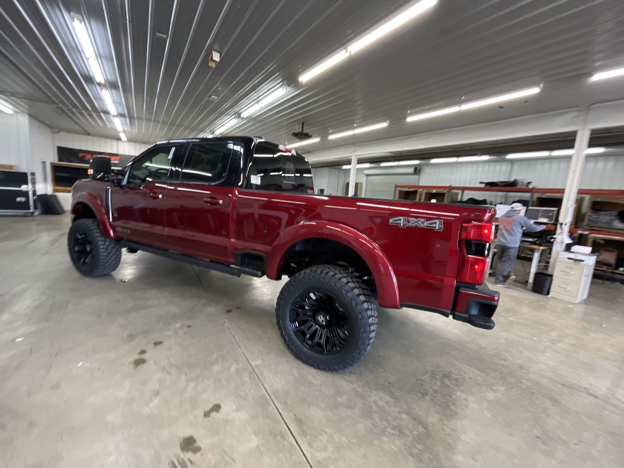 Vehicle Image 6