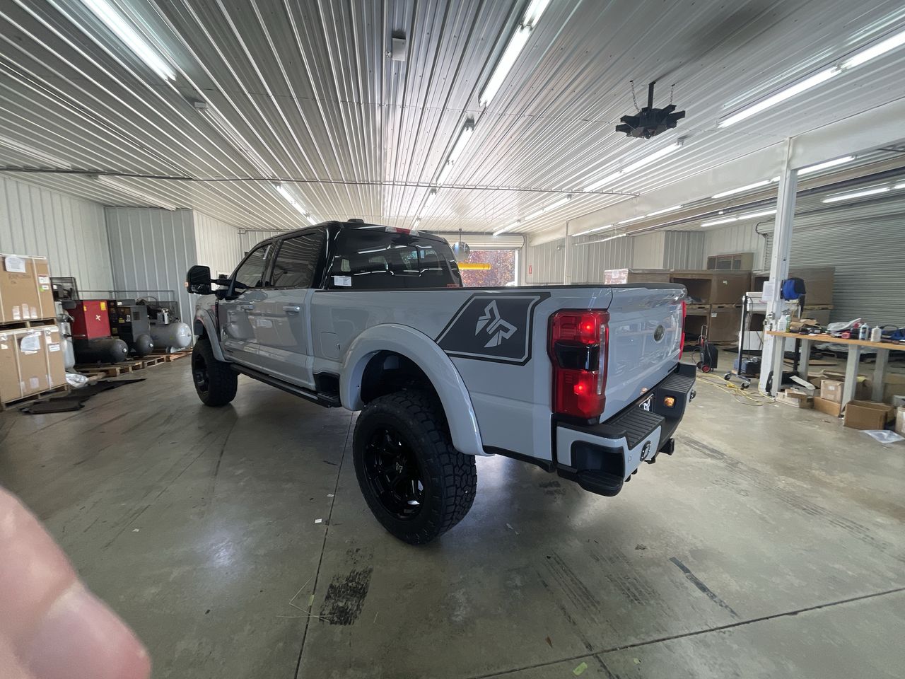 Vehicle Image 6