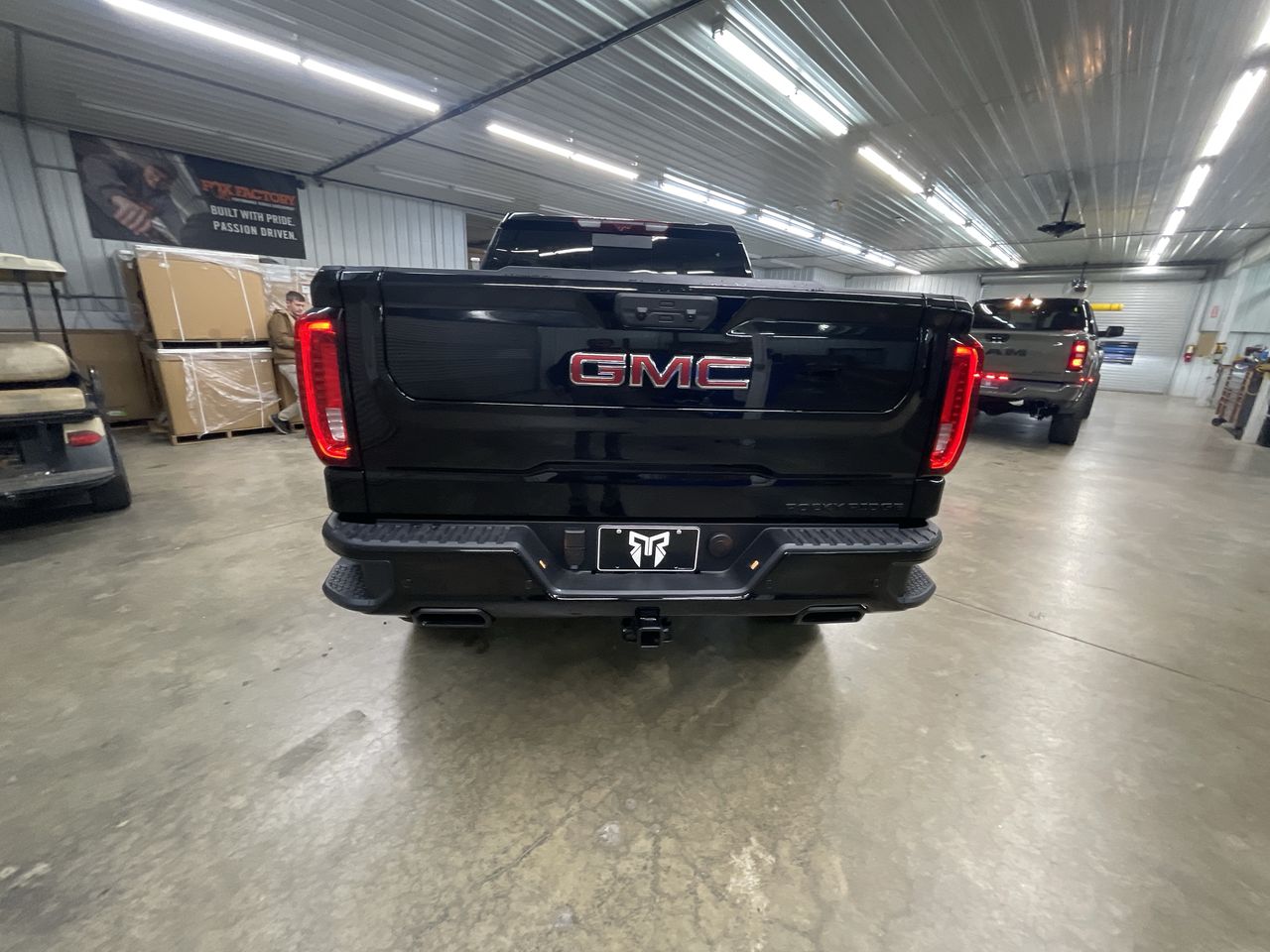 Vehicle Image 7