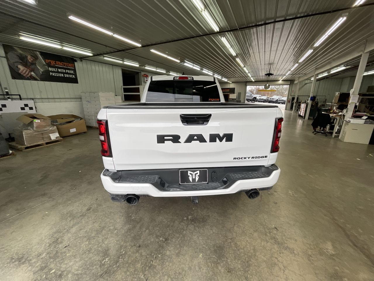Vehicle Image 7