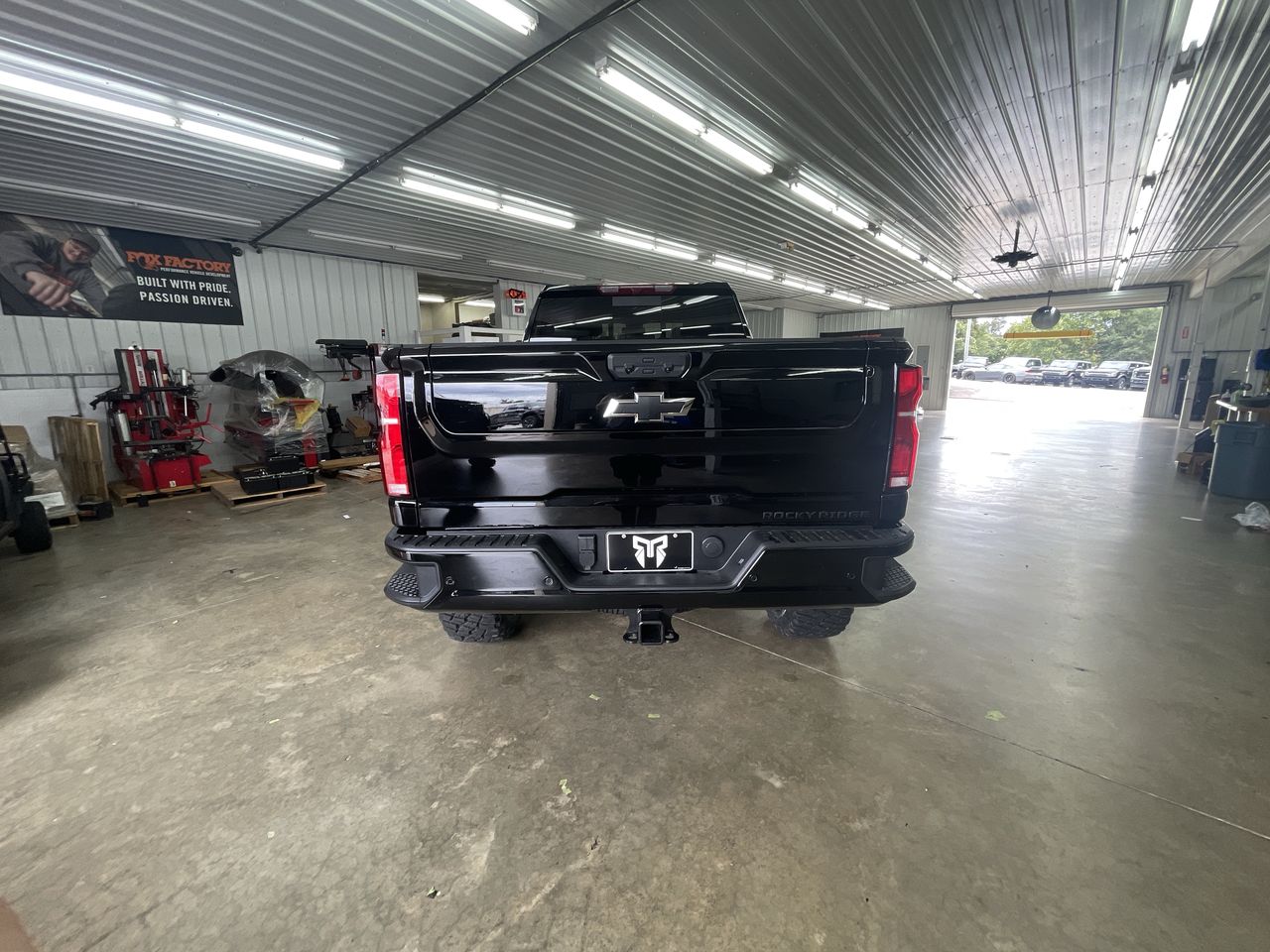 Vehicle Image 6