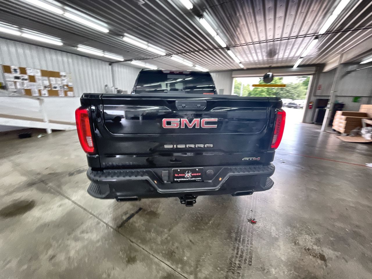 Vehicle Image 7