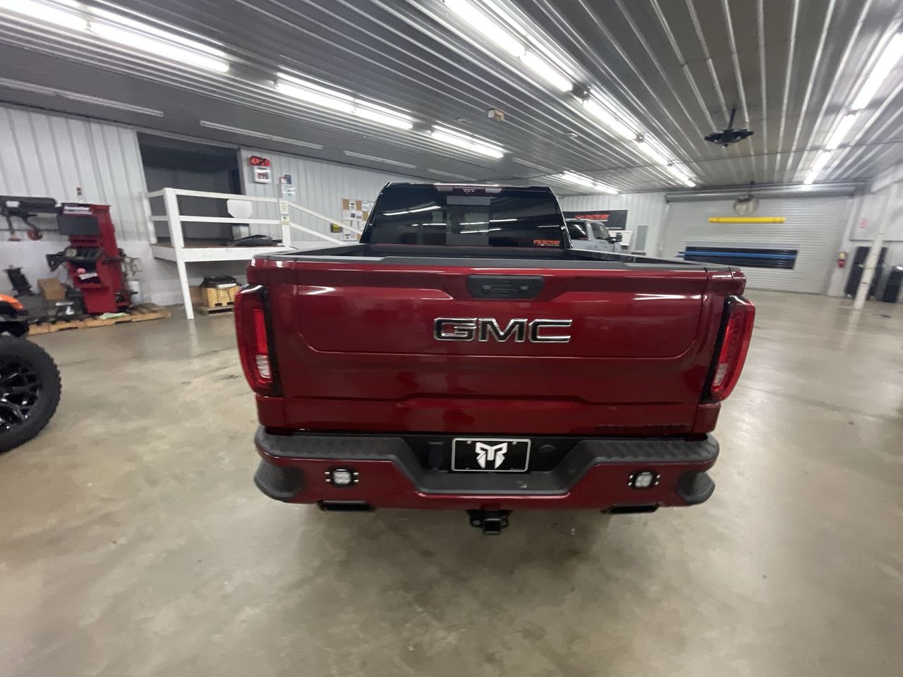 Vehicle Image 7