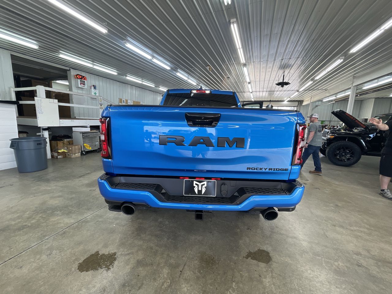 Vehicle Image 7