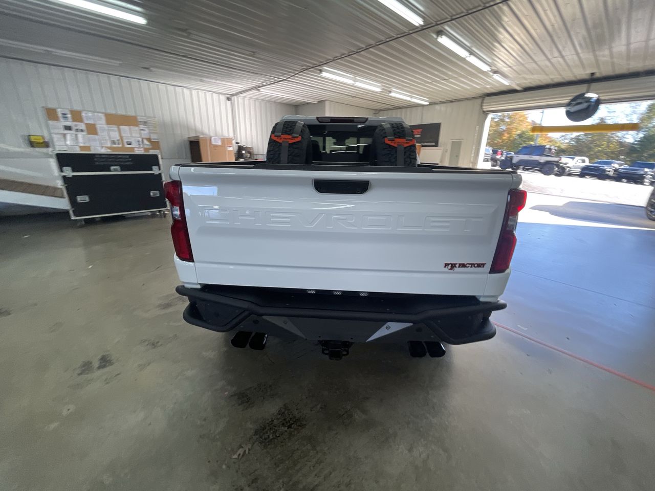 Vehicle Image 7