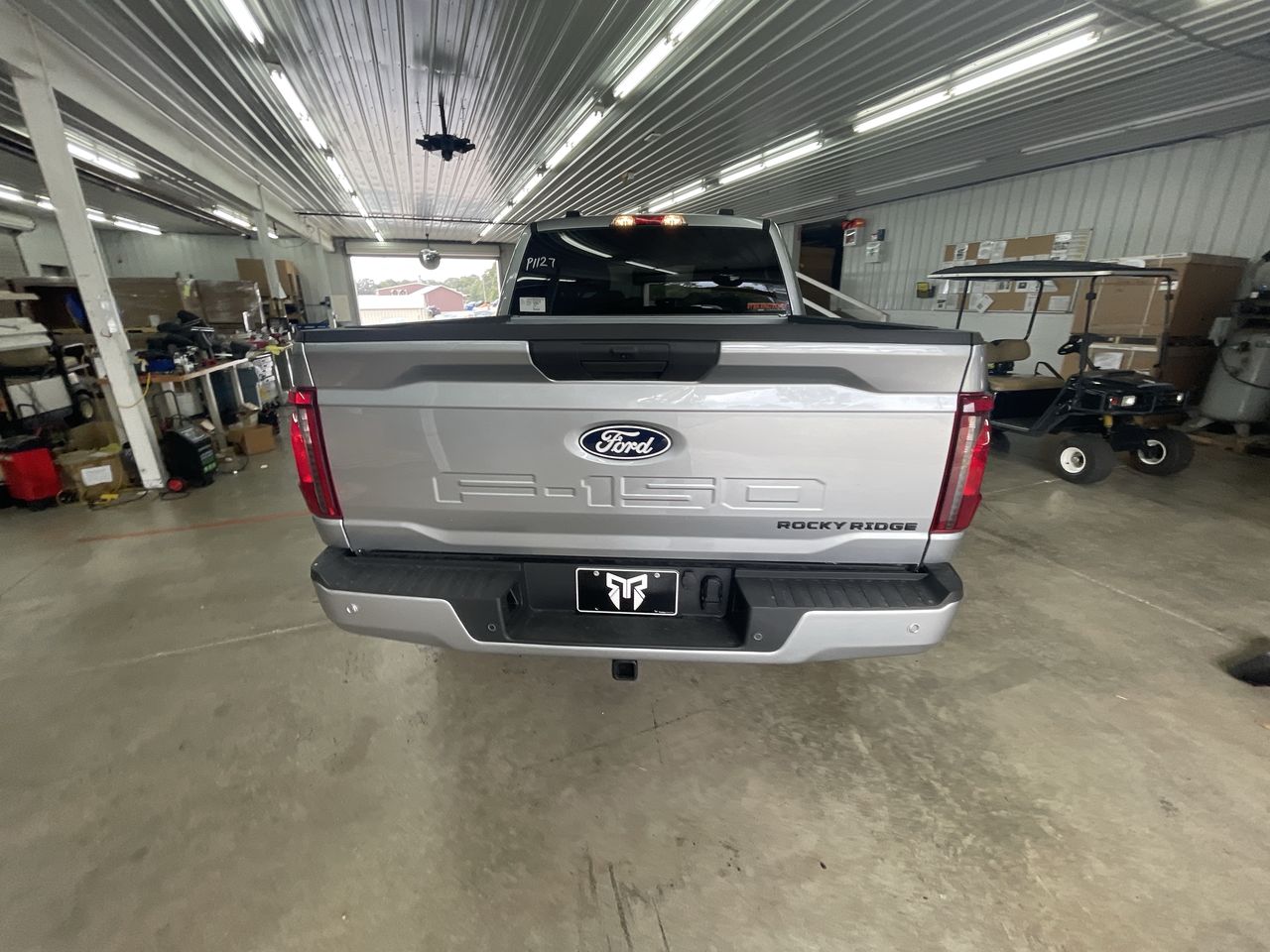 Vehicle Image 6