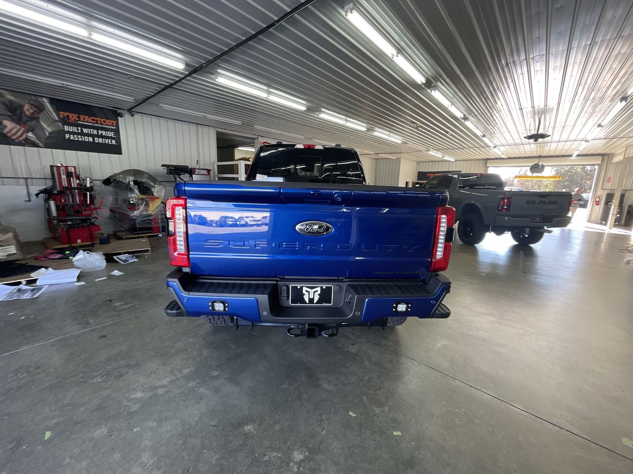Vehicle Image 7