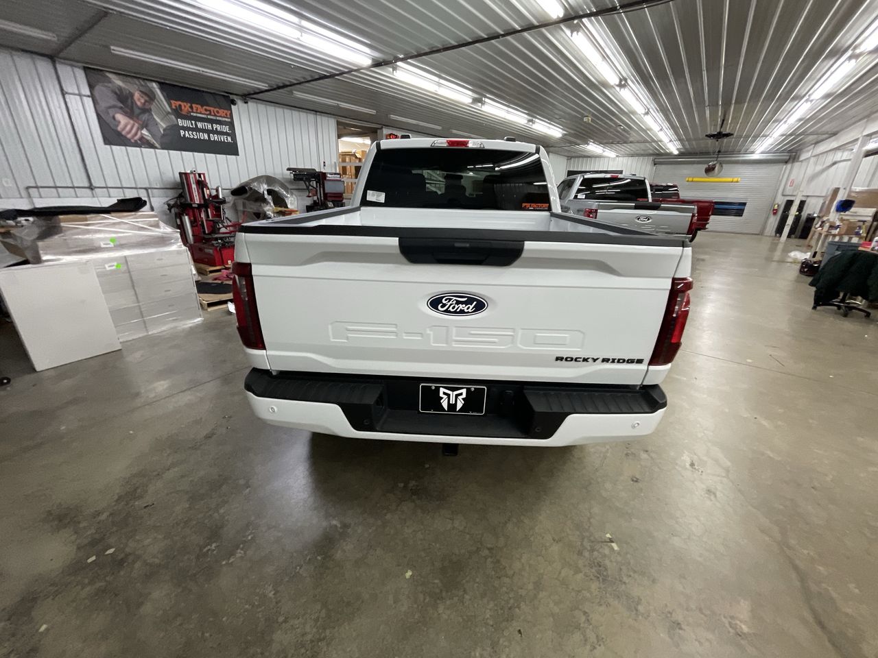 Vehicle Image 7