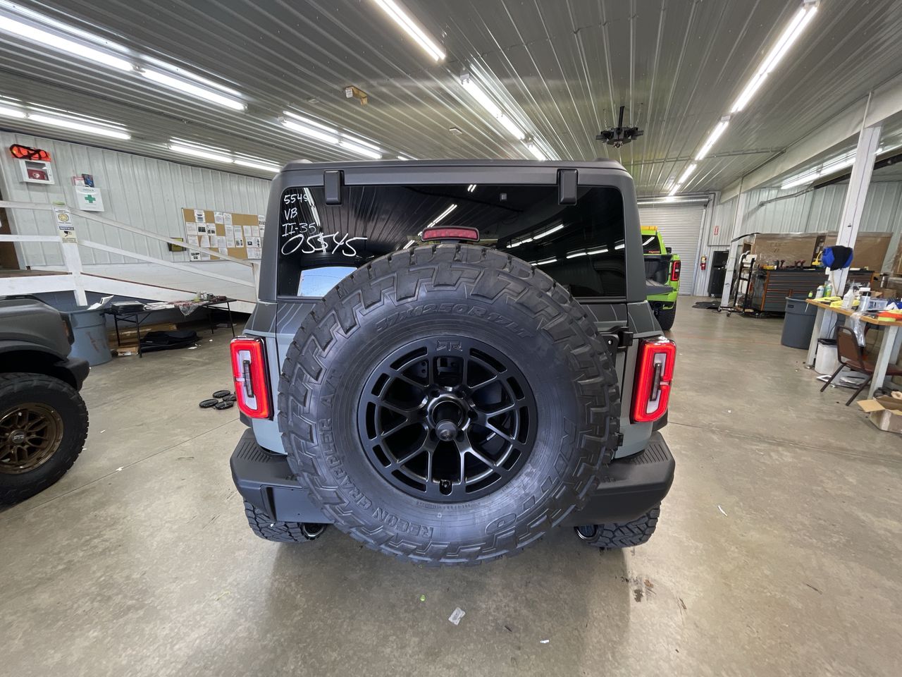 Vehicle Image 7
