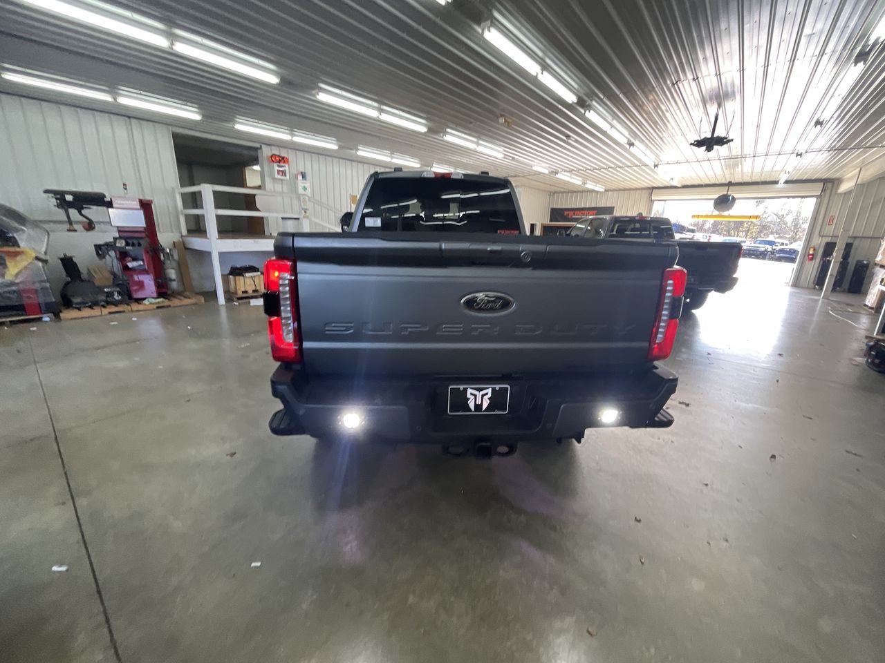 Vehicle Image 7