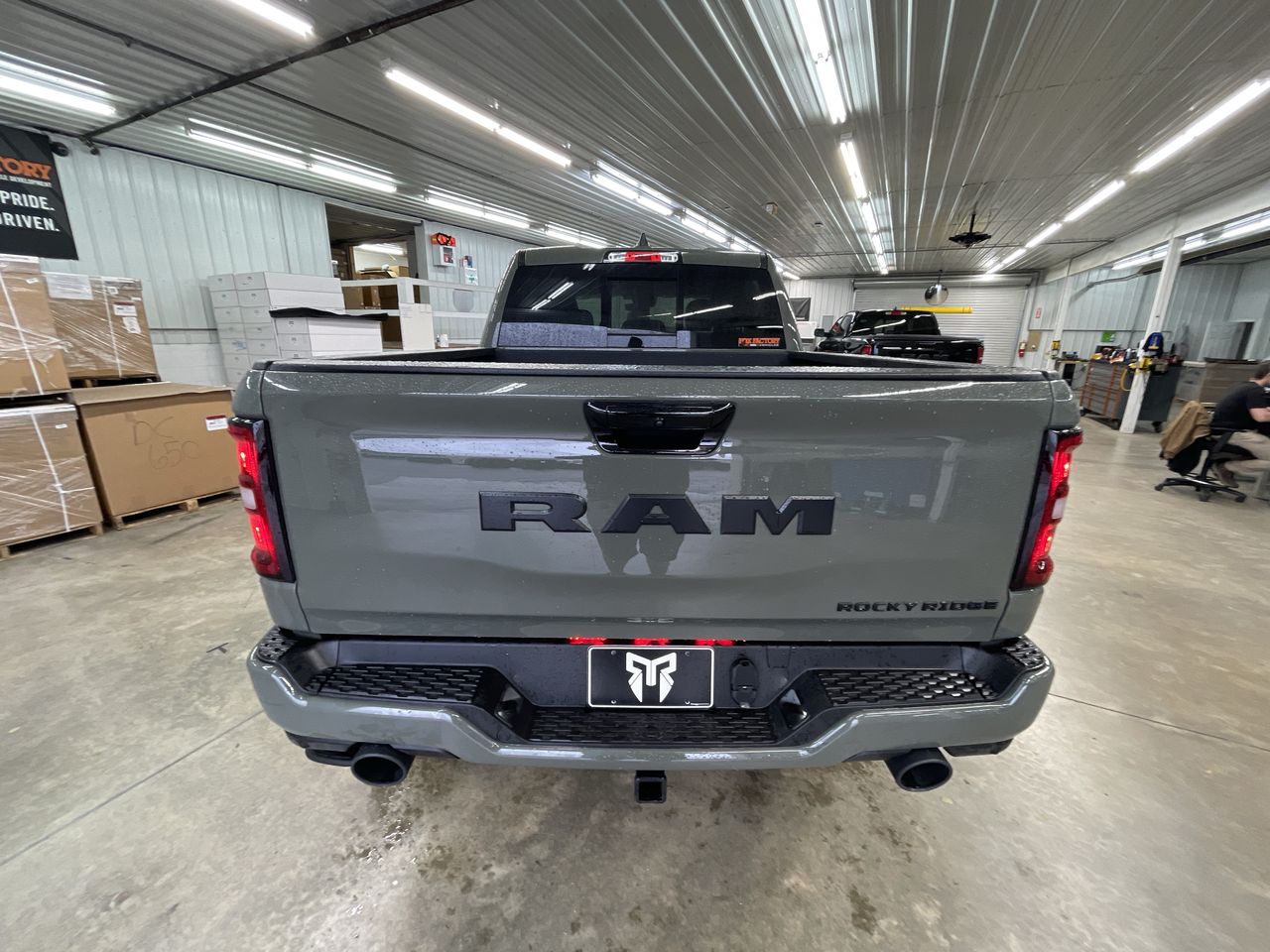 Vehicle Image 7
