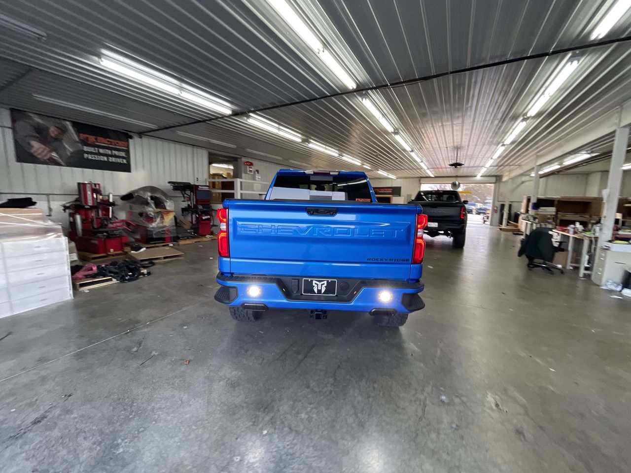 Vehicle Image 7