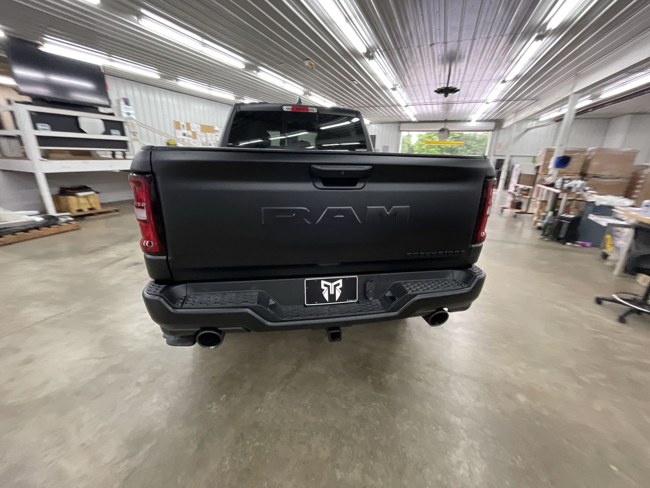Vehicle Image 7