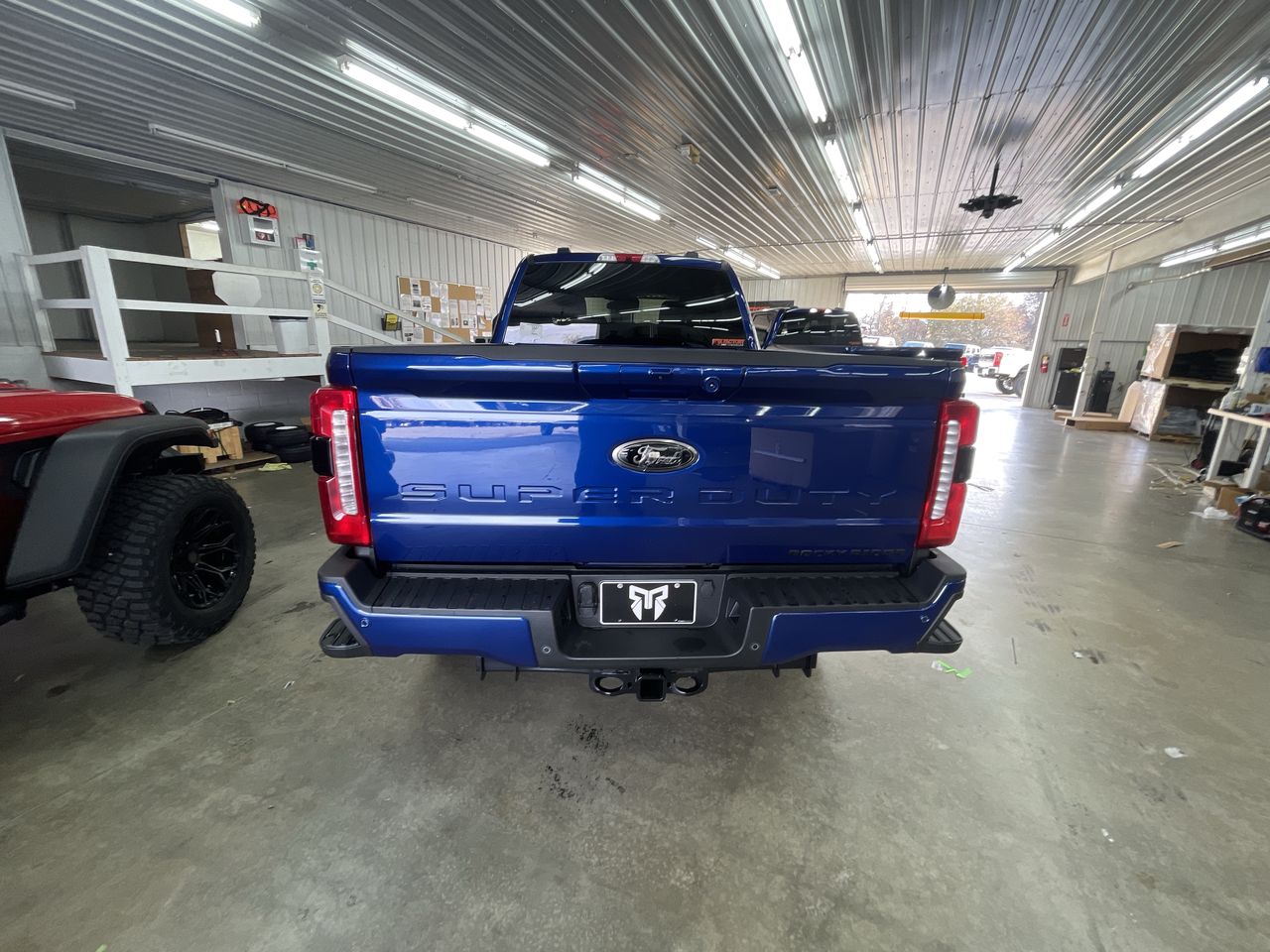 Vehicle Image 7