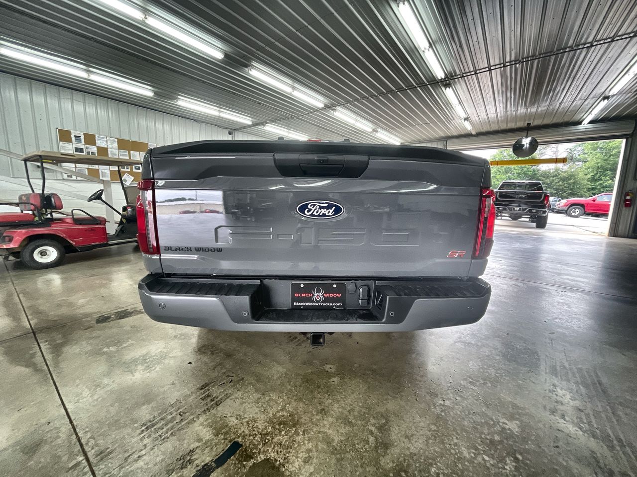 Vehicle Image 7