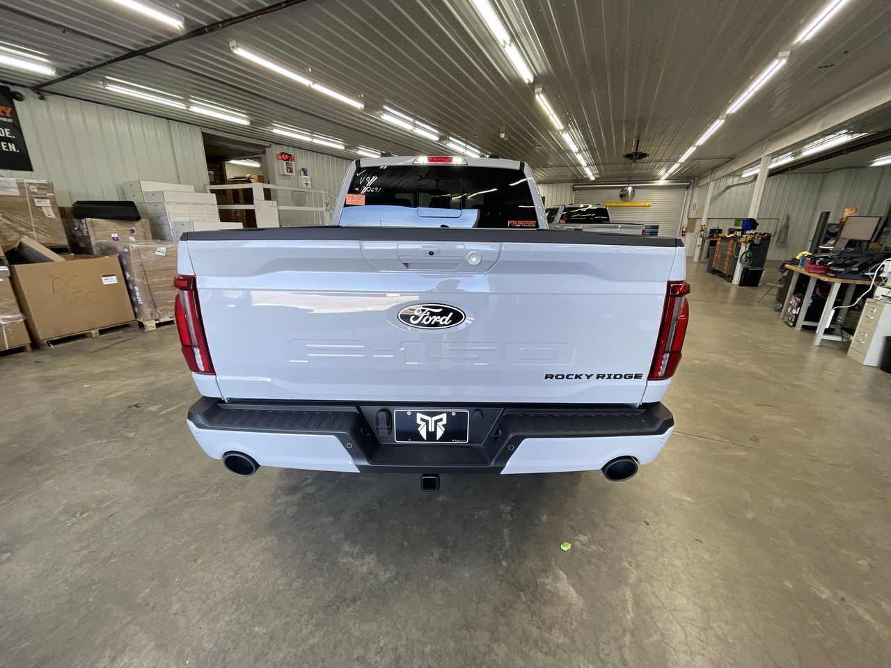 Vehicle Image 7