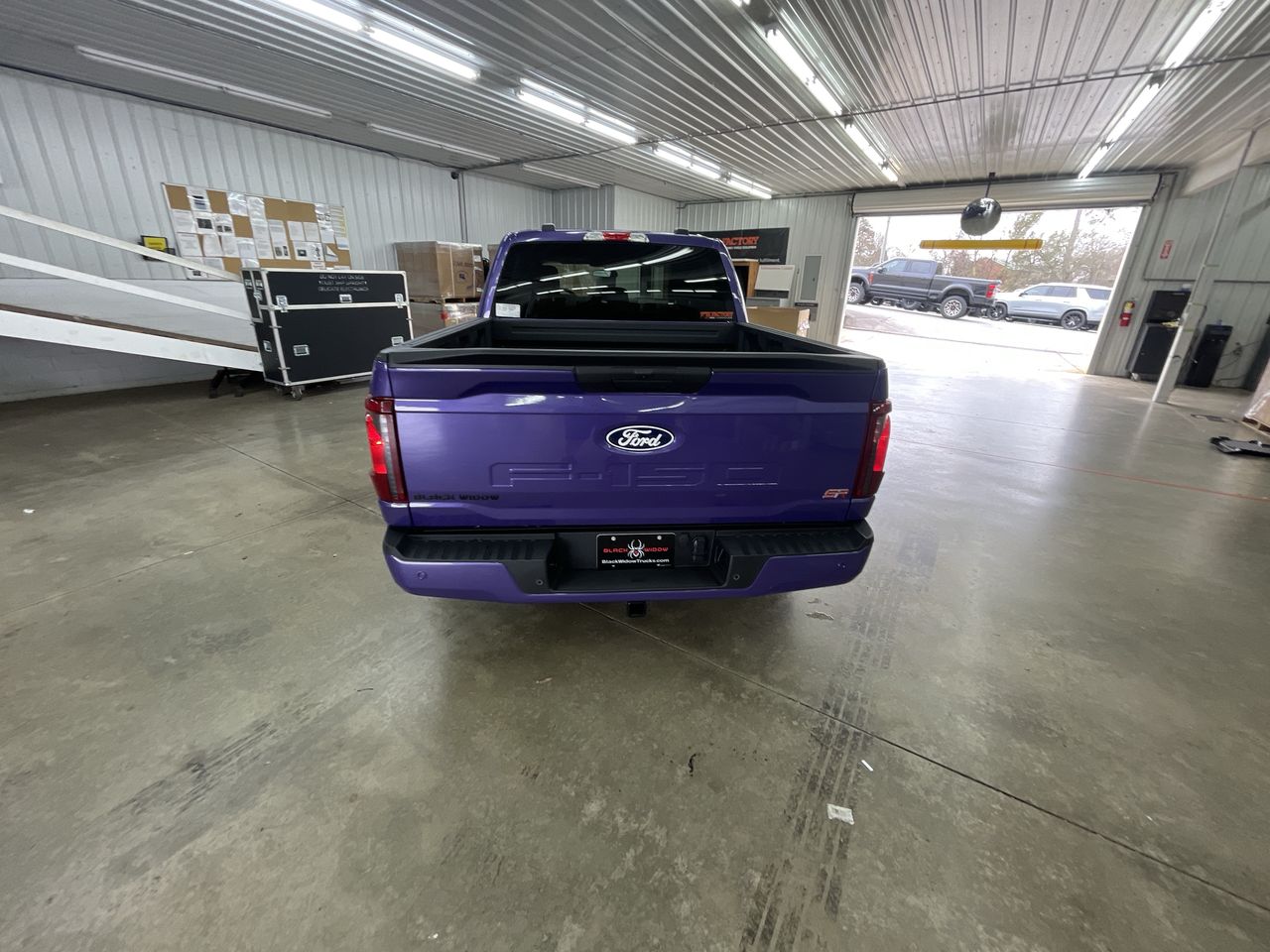 Vehicle Image 7