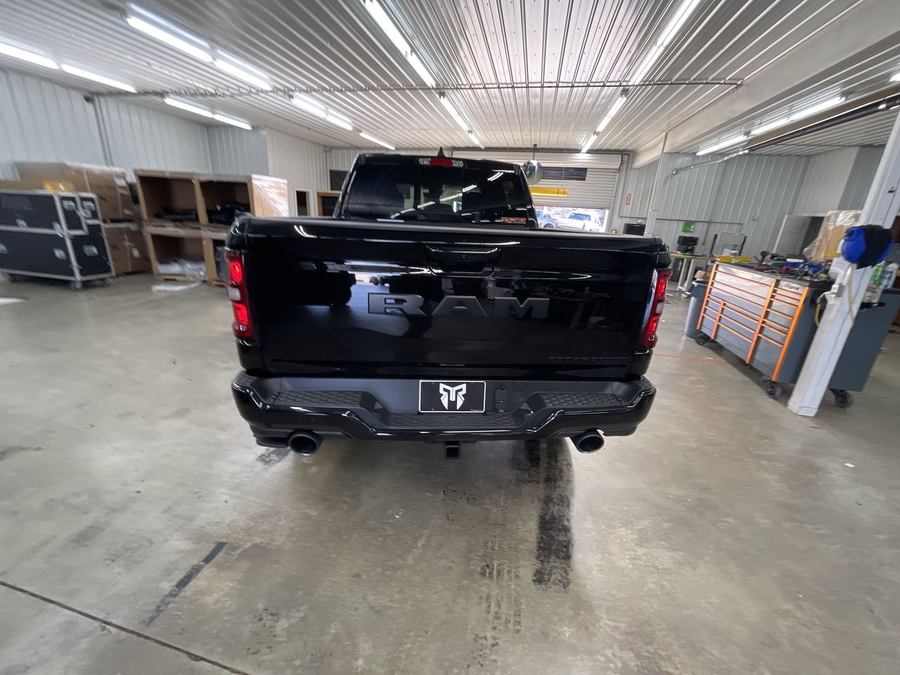 Vehicle Image 7