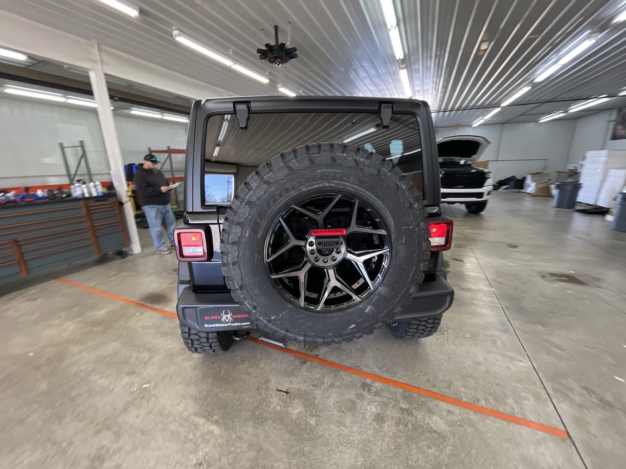 Vehicle Image 7