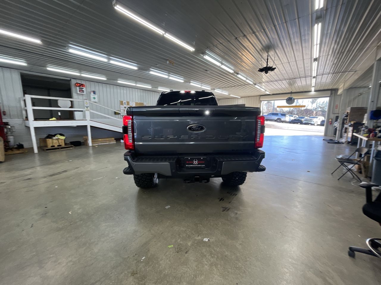 Vehicle Image 7
