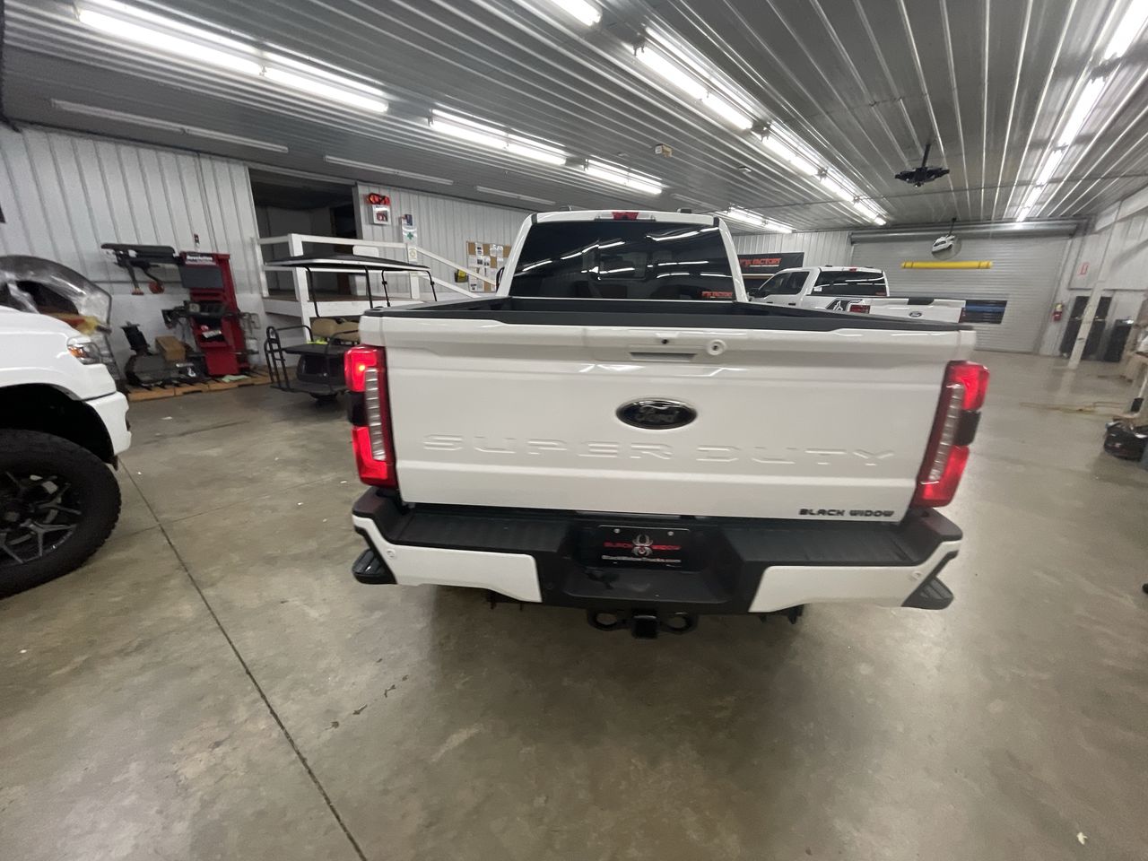 Vehicle Image 7