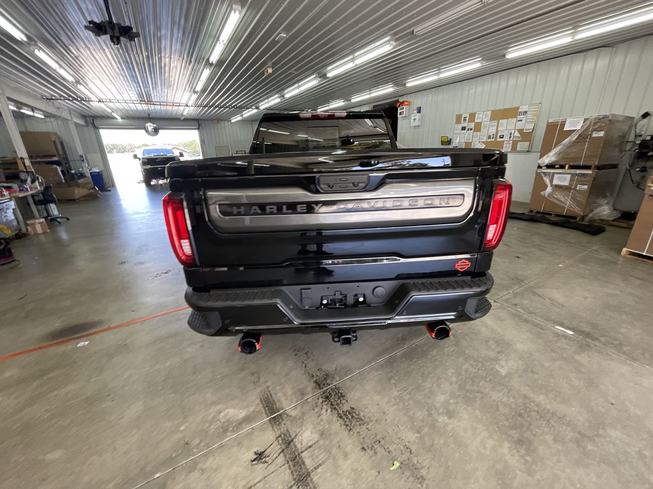 Vehicle Image 6