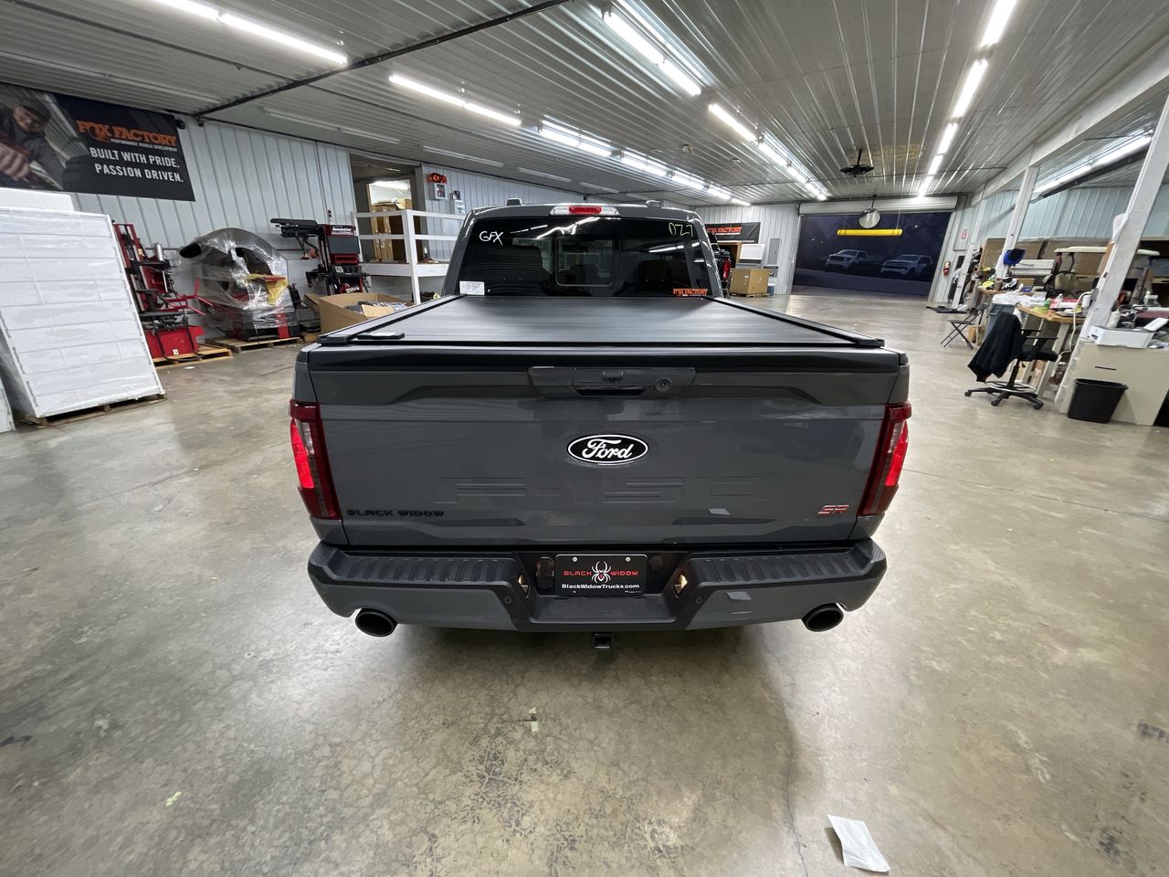 Vehicle Image 7