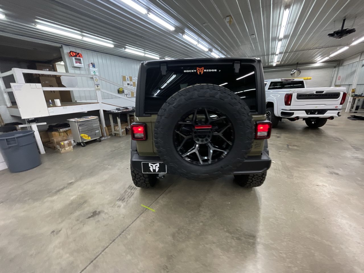 Vehicle Image 7