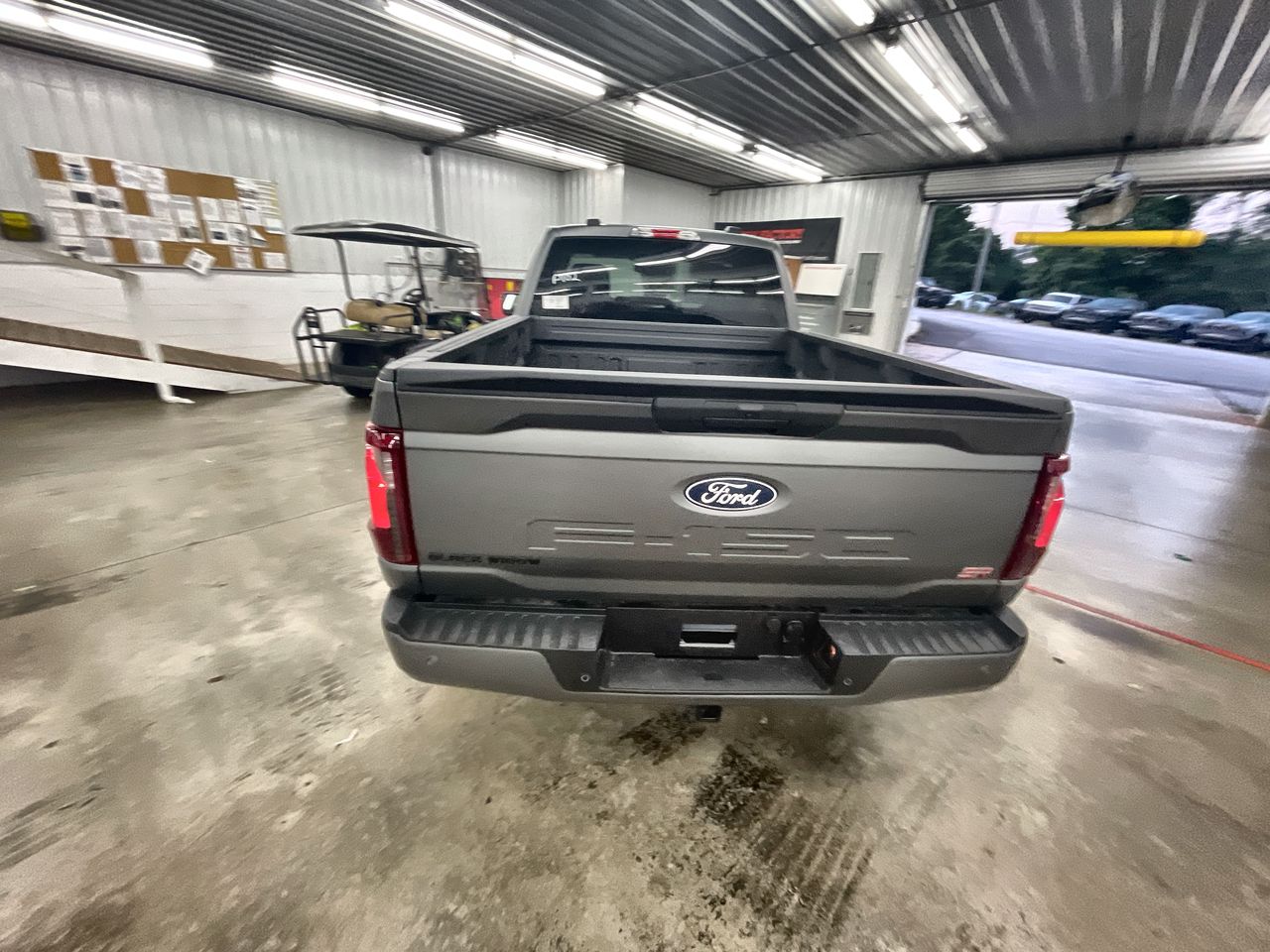 Vehicle Image 7
