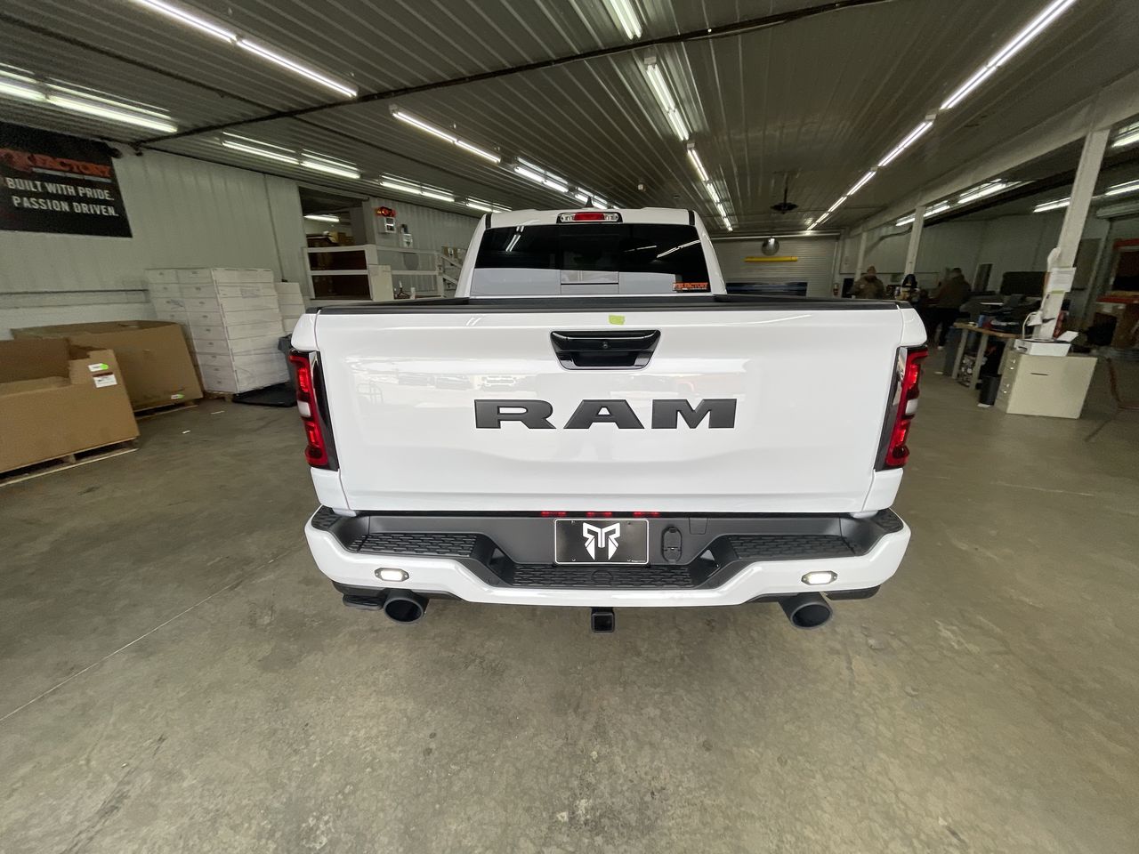 Vehicle Image 7